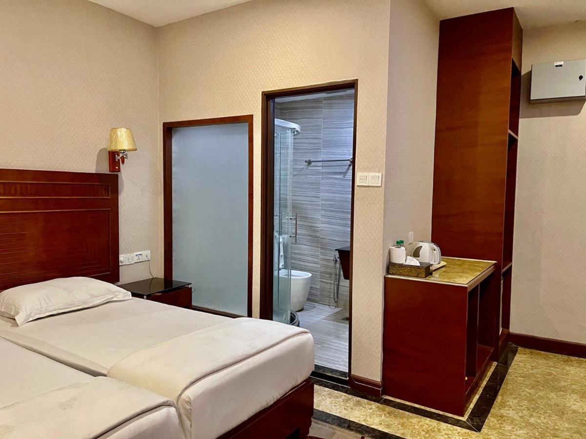 Fan Holiday Hotel Kuala Lumpur Esterno foto